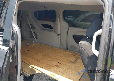 2018 Chrysler Pacifica Touring Plus из США, поврежденный, VIN 2C4RC1FGXJR339316